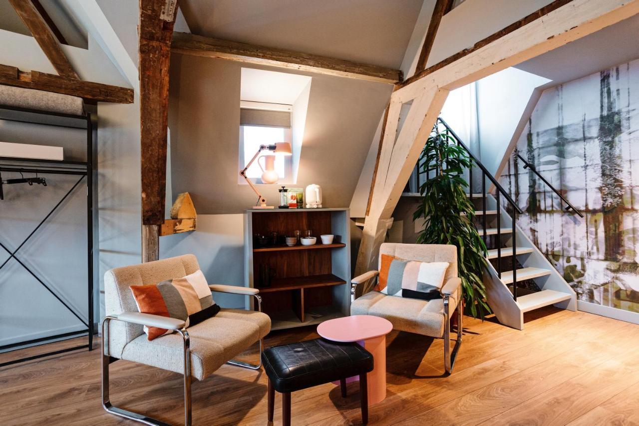 Daen's Greenhouse Hotel 2*