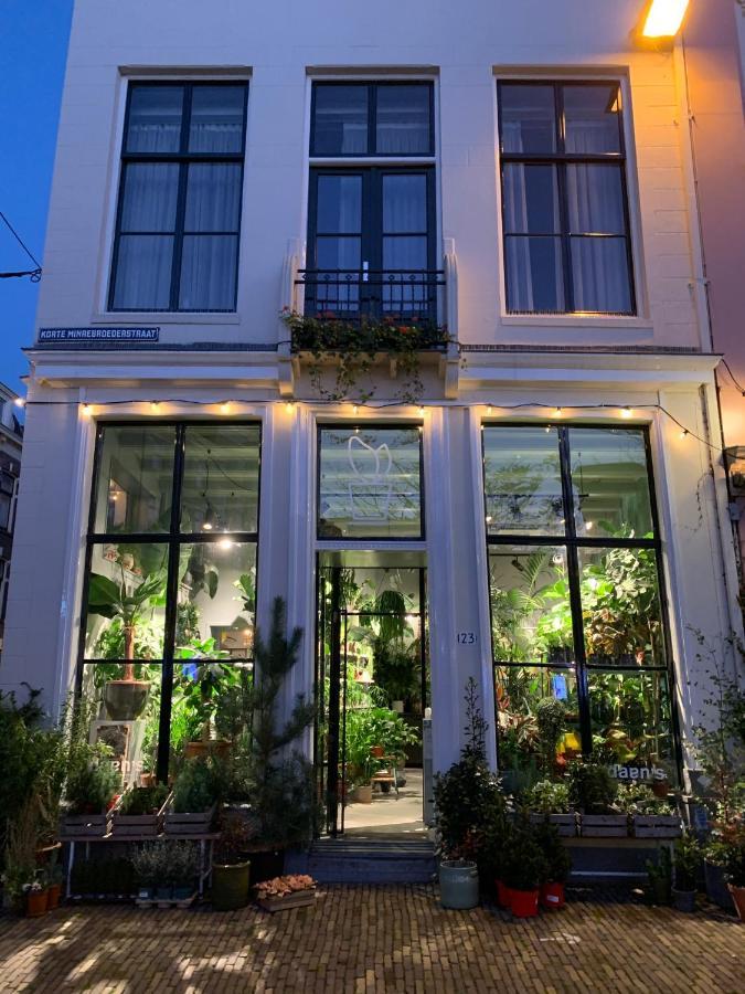 Hotel Daen's Greenhouse